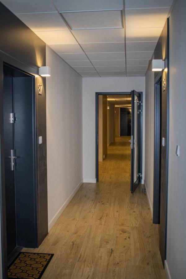 Urban Space Apartament 80 - Free Parking Wrocław Exteriör bild